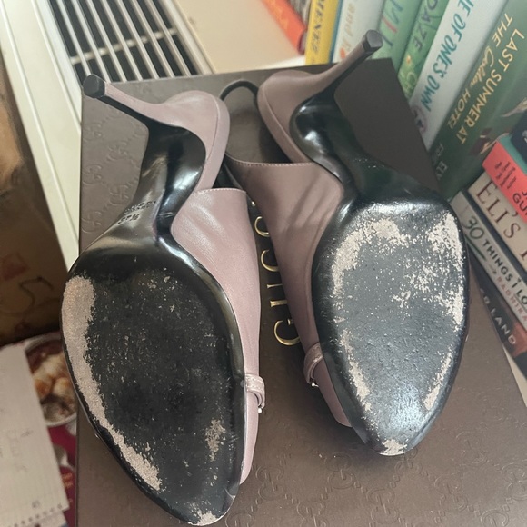 Gorgeous leather Gucci slingbacks - Picture 2 of 4